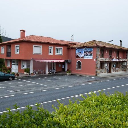 Hotel Terranova Oza dos Ríos Exterior foto